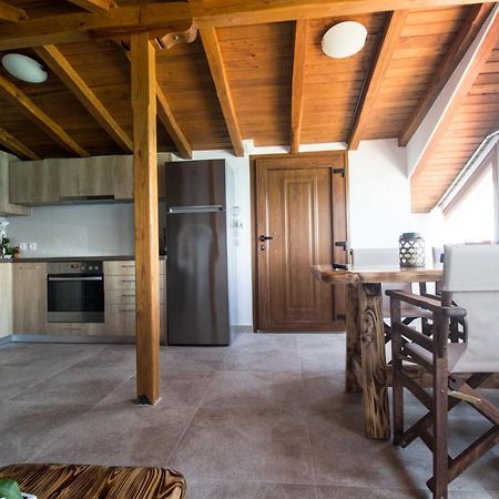 Ferienwohnung Golden Attic Nea Roda Exterior foto